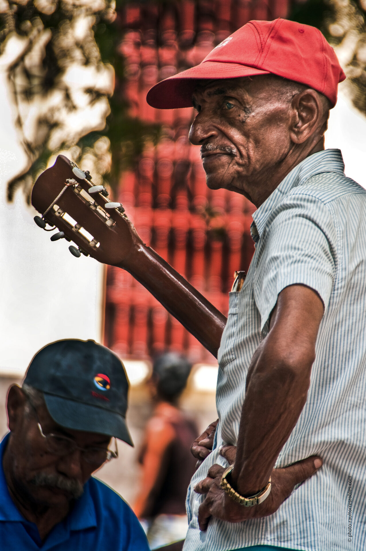 Guitarrista callejero    (Santiago)